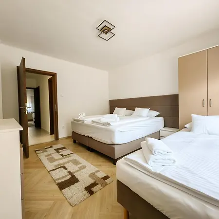 Harmonia Vendeghaz, Klima, Kerekparos Barat Szallashely Apartment *
