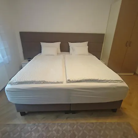 Harmonia Vendeghaz, Klima, Kerekparos Barat Szallashely Apartment Bukkszek