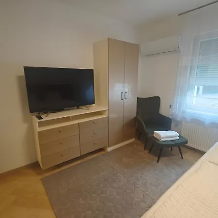 Harmonia Vendeghaz, Klima, Kerekparos Barat Szallashely * Bukkszek
